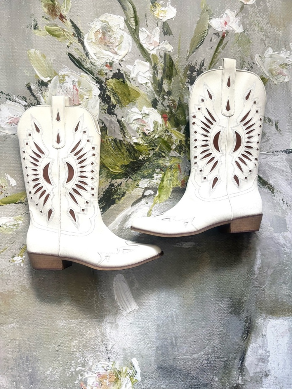 Western Cutout Boots